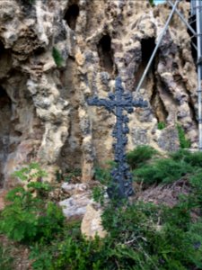 Saint-Cyr-au-Mont-d'Or - Ermitage du Mont Cindre - Jardin de prière, croix 03