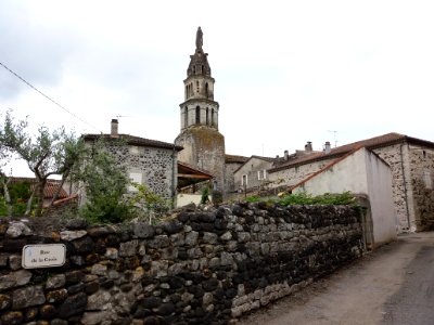 Saint-Germain d'Ardèche - Rue de la Croix et église