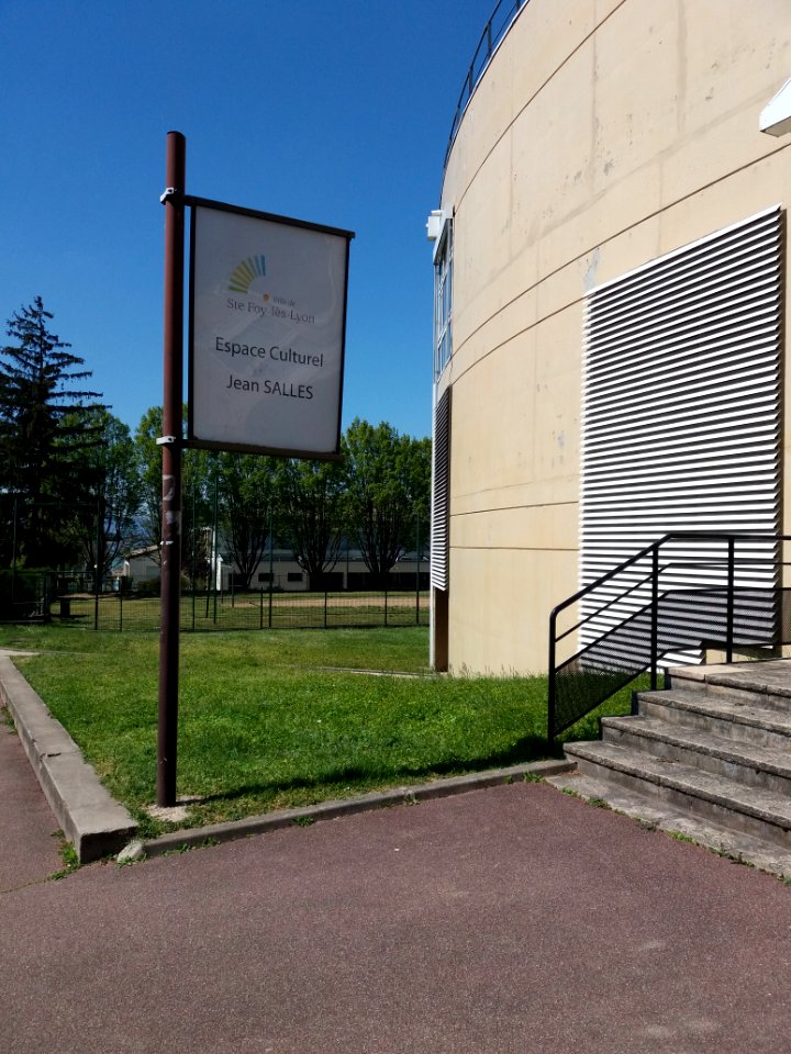 Sainte-Foy-lès-Lyon - Rue Châtelain - Panneau Espace culturel Jean Salles