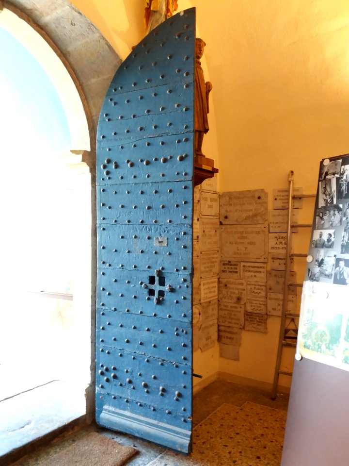 Saint-Cyr-au-Mont-d'Or - Ermitage du Mont Cindre - Chapelle, porte d'entrée