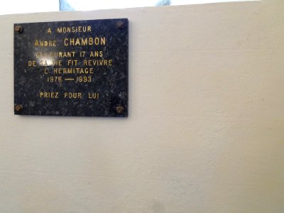Saint-Cyr-au-Mont-d'Or - Ermitage du Mont Cindre - Chapelle, plaque à Monsieur André Chambon