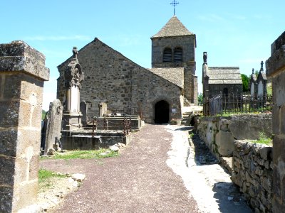 Saint-Floret Chastel1