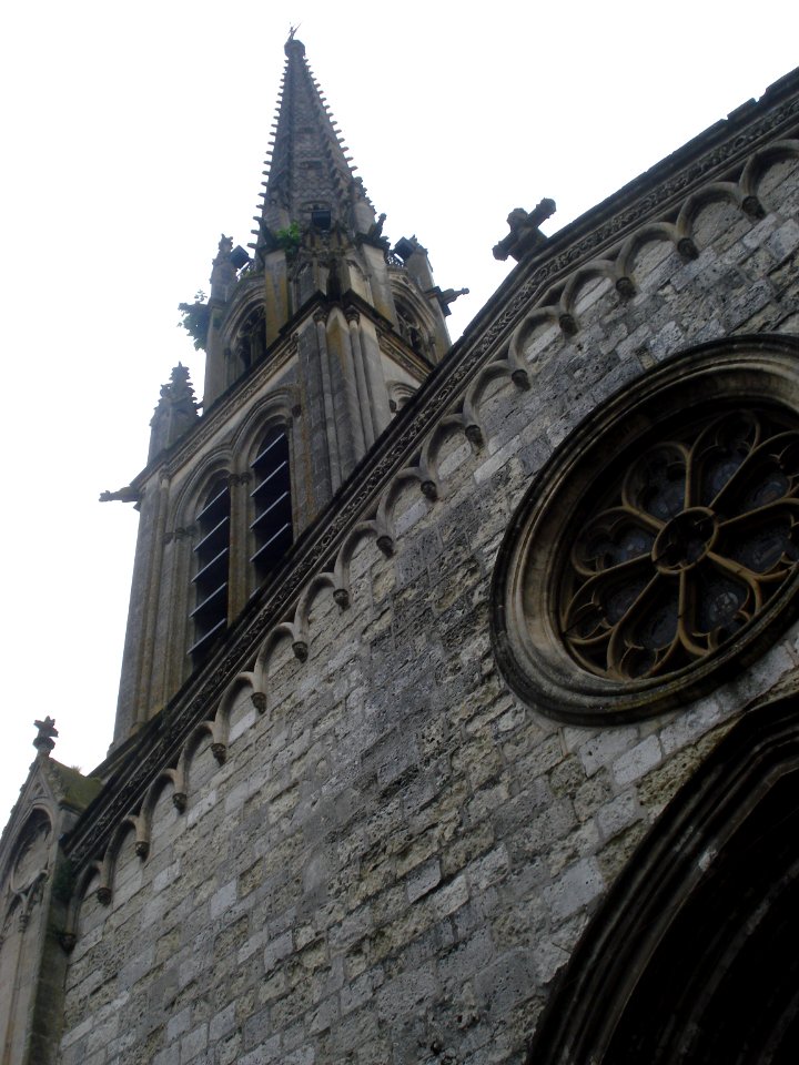Sainte-Foy-la-Grande (Gironde, Fr), church exterior