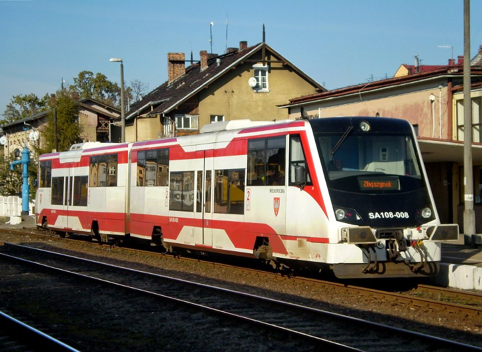 SA108-008, Польша, Великопольское воеводство, станция Вольштын (Trainpix 94585)