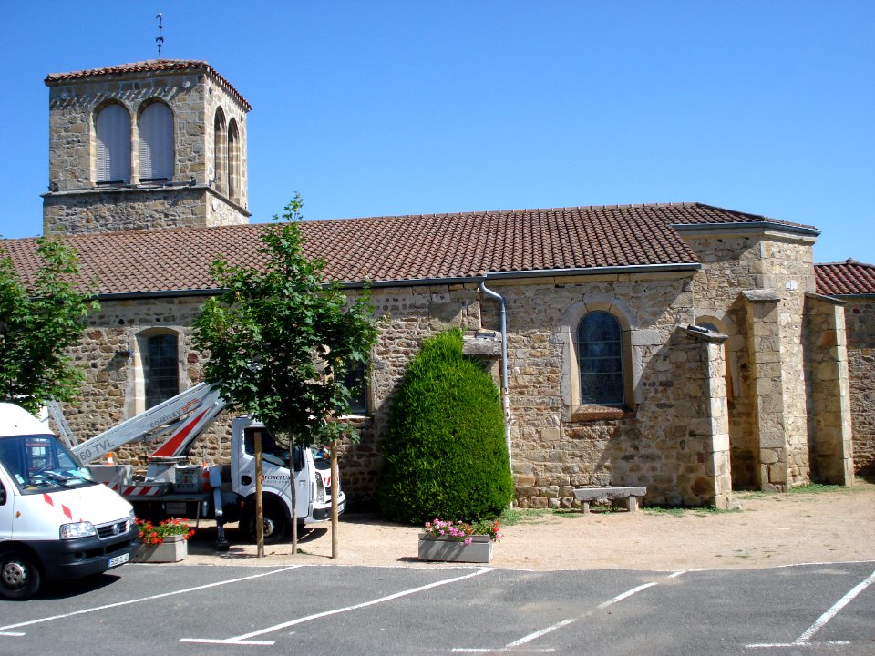 Saint-Georges-Hauteville (Loire, Fr), l'église