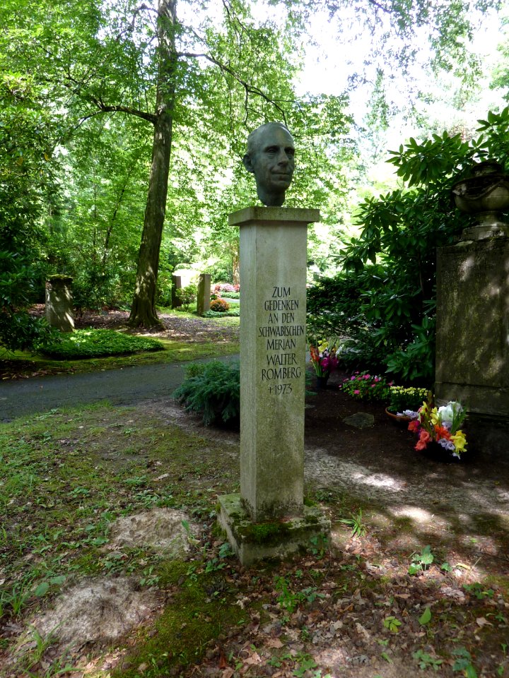 S Waldfriedhof Walter Romberg Stele
