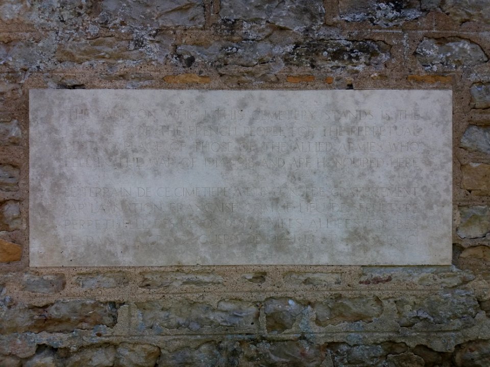 Saint-Germain-au-Mont-d'Or - Plaque du cimetière anglais