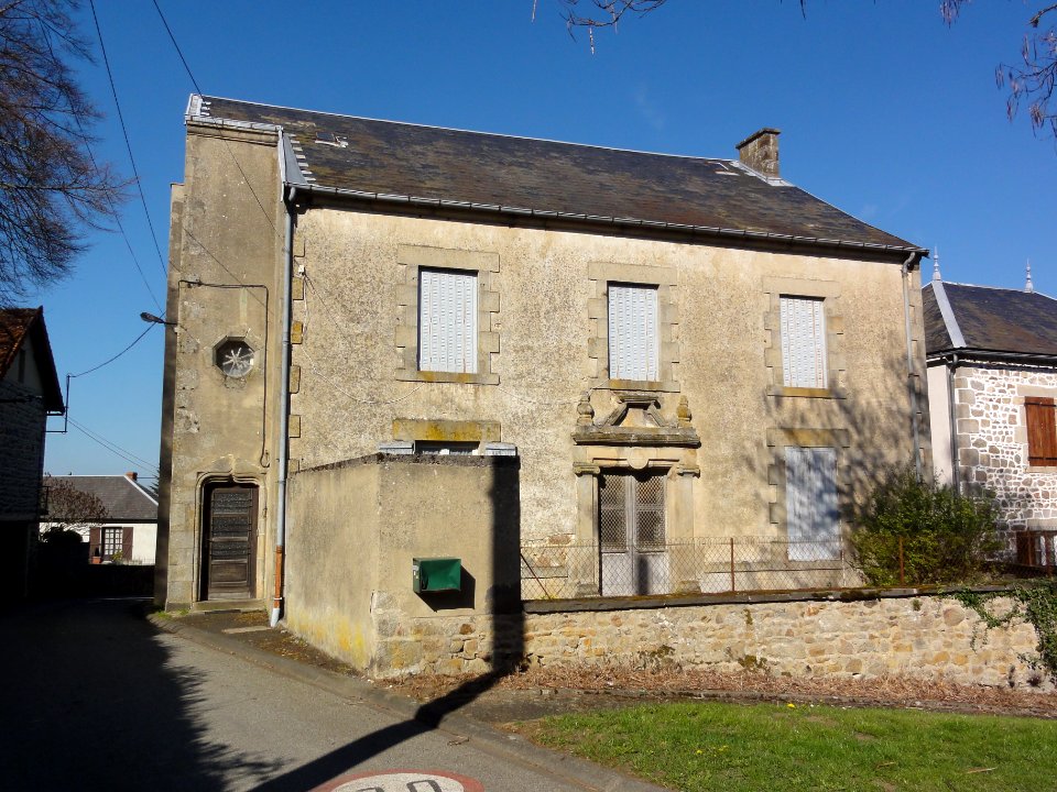 Saint-Gervais-d'Auvergne (Puy-de-Dôme) presbytère