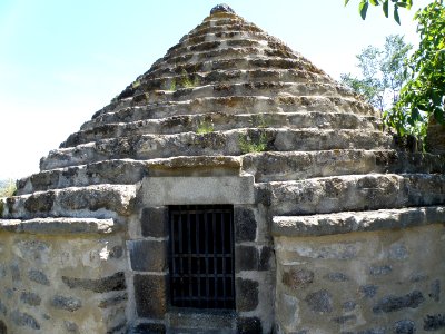 Saint-Floret Chastel16