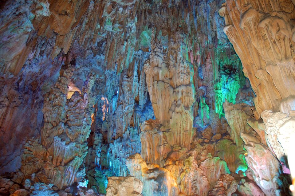 Cave travel tourism