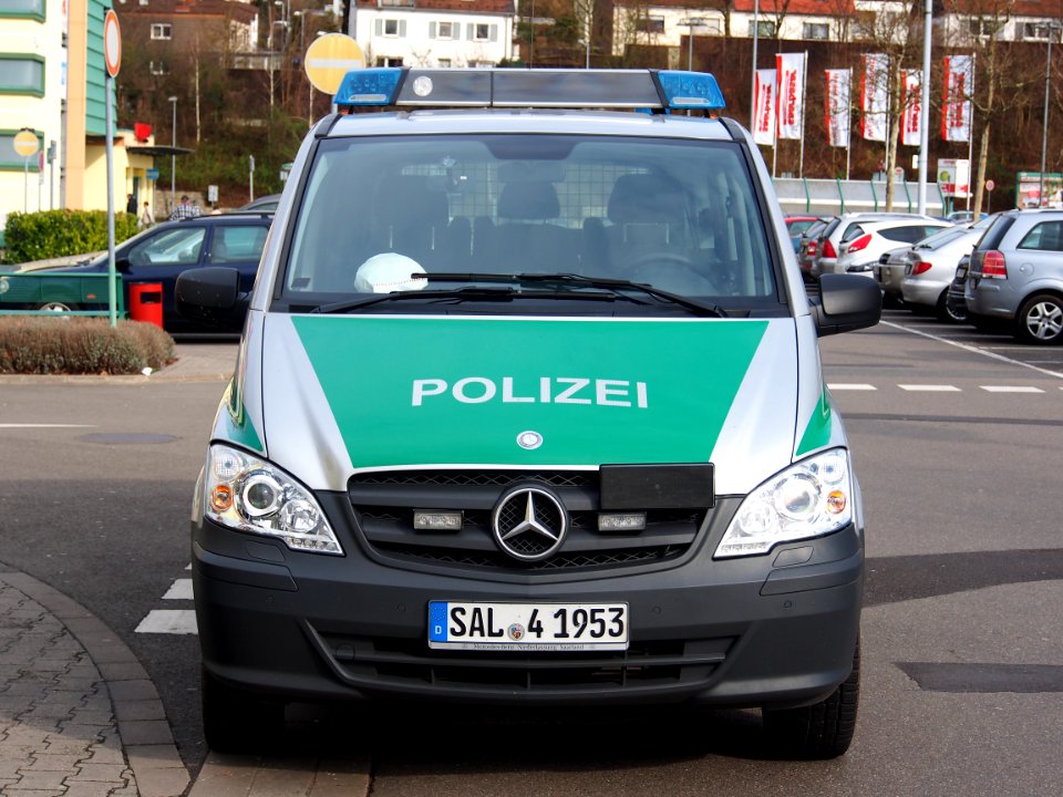 Saarbruecker Polizei Mercedes, bild2