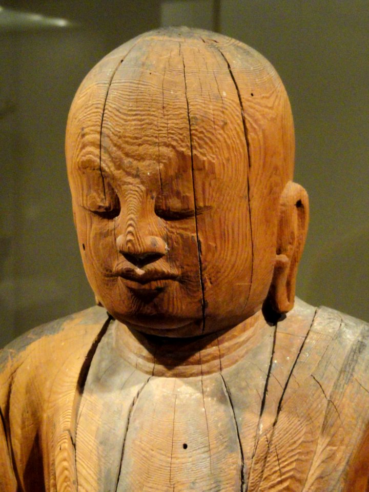 Sōgyō Hachiman, view 2, 10th century, Japan, wood with traces of white pigment - Art Institute of Chicago - DSC00148