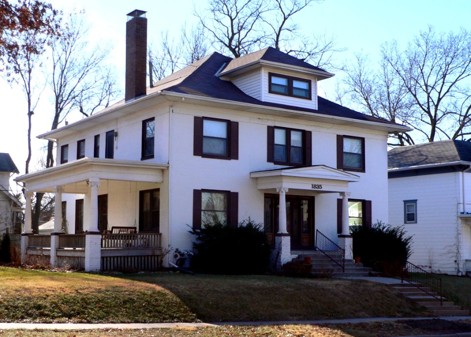 Ryons-Alexander house (Lincoln, Nebraska) from NE 1