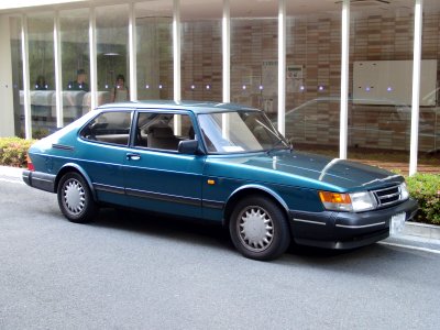 SAAB 900 S 2 photo