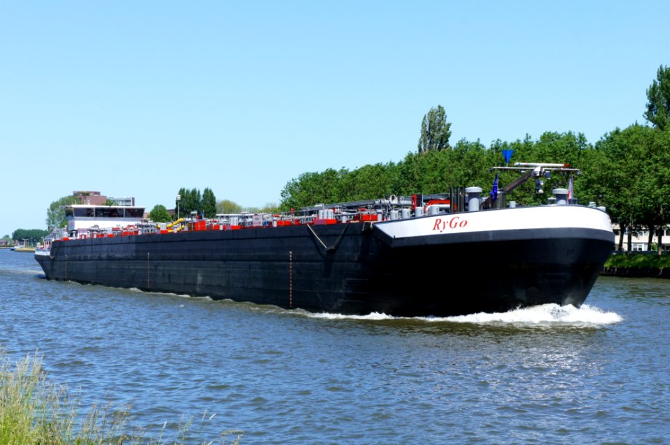 RyGo - ENI 07001854, Amsterdam-Rijn kanaal, pic1