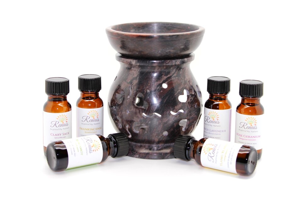 Oil aromatherapy diffuser