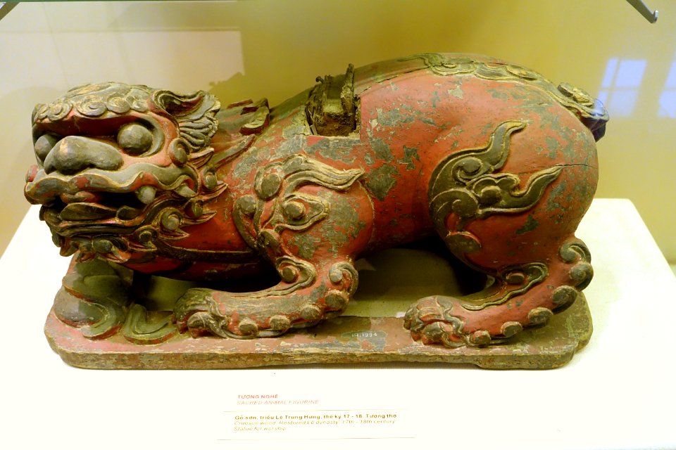 Sacred animal figurine, Restored Le dynasty, 17th-18th century AD, crimson wood - National Museum of Vietnamese History - Hanoi, Vietnam - DSC05662