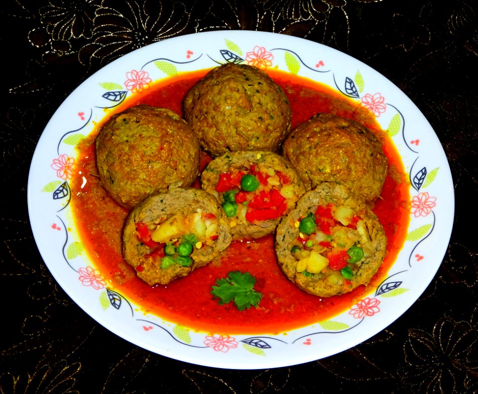 Sabzi Bharay Koftay