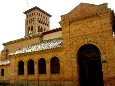 Sahagun - Iglesia de San Tirso 01