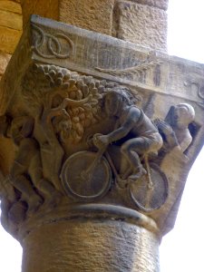 Sabadell - Capiteles de la Iglesia de Sant Salvador 14