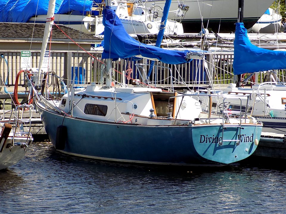 Sabre 28 sailboat Divine Wind 2607