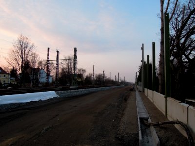 Sachsen-Franken-Magistrale bzw. Bahnstrecke Leipzig-Hof am Bf Gaschwitz mit Blick nach Nord im März 2018