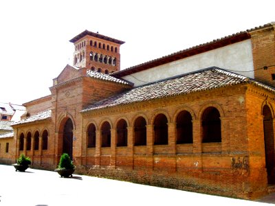 Sahagun - Iglesia de San Tirso 03