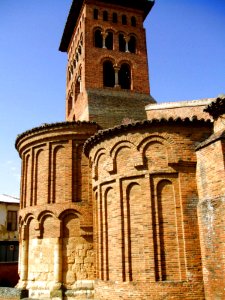 Sahagun - Iglesia de San Tirso 04 photo