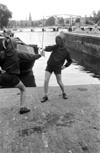Sabelduel op Amstel (kinderen), Bestanddeelnr 912-7772