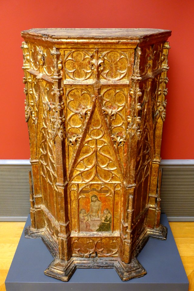 Sacristy chest, Spain, 15th century, evergreen wood - Bode-Museum - DSC02952