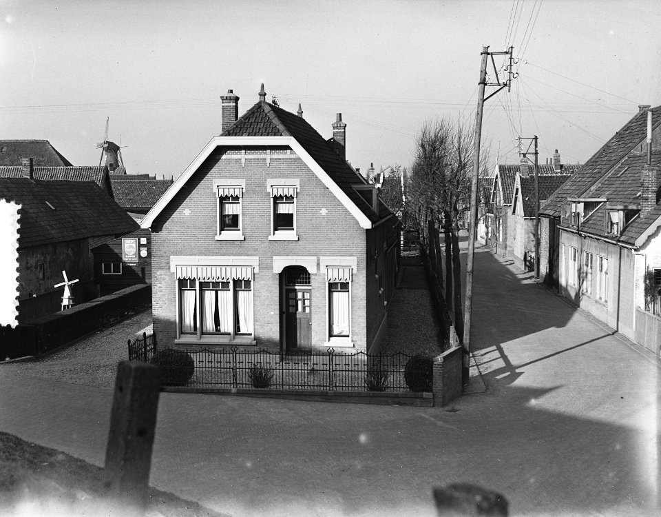 S Gravendeel weer opgebouwd na de ramp, Bestanddeelnr 906-2688