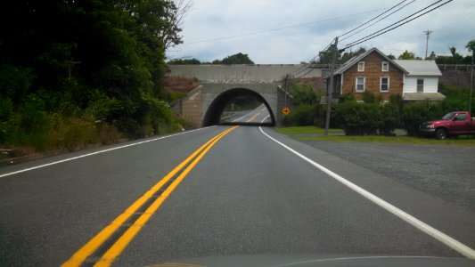 S Breezewood Road goes under I-70 Original PA Turnpike route 
