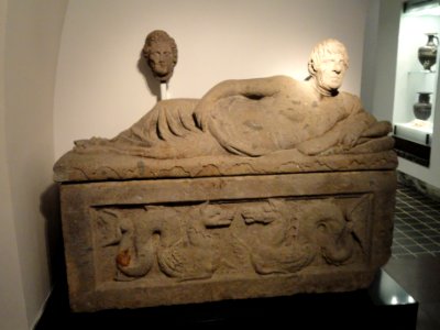 Sarcophagus - Ny Carlsberg Glyptotek - Copenhagen - DSC09297