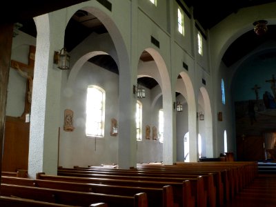 Sacred Heart Cathedral (Dodge City) interior 3