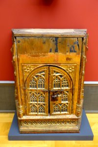 Sacristy chest, Spain, 15th century, evergreen wood - Bode-Museum - DSC02953