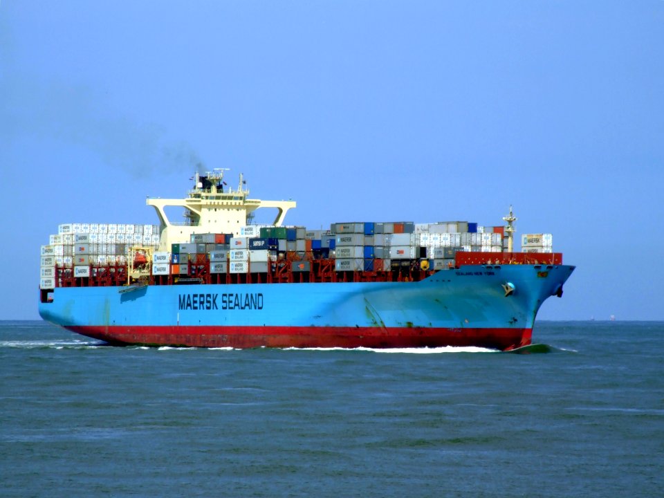 Sealand New York p06 approaching Port of Rotterdam, Holland 08-Jul-2007