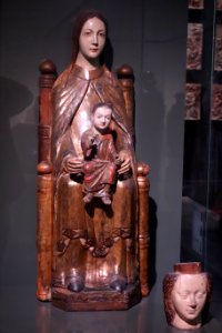 Sedes Sapientiae, Maasland, 11th-12th century, with Madonna's head from a Sedes Sapientiae, 1st half of 16th century - Museum M - Leuven, Belgium - DSC04879