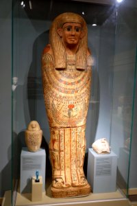 Sarcophagus of Hathor-Mut-Netcher, Egyptian, Late period, 26th to 30th dynasty, 664-343 BC, painted gesso on wood - Middlebury College Museum of Art - Middlebury, VT - DSC08050