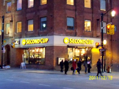 Second Cup at Church and Front streets, Toronto -c