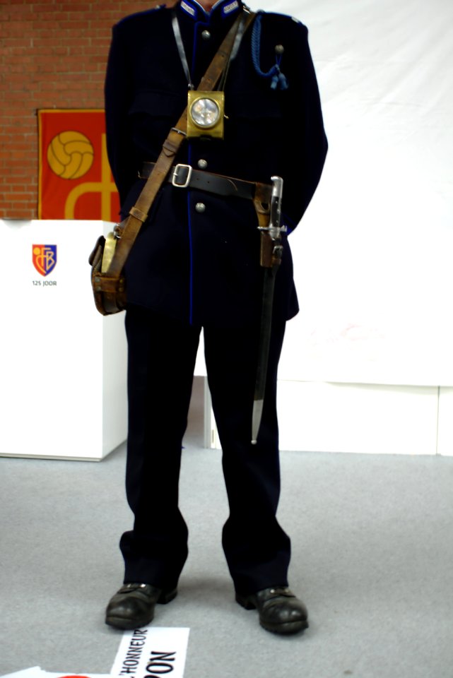 Securitas (Schweiz), historische Uniform