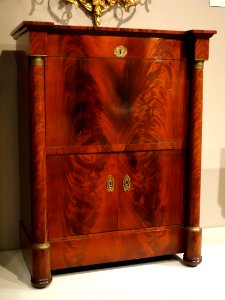 Secretaire a abattant, by Joseph Laidain, Boston, Massachusetts, 1826, mahogany mahogany veneer, basswood, white pine, brass - Winterthur Museum - DSC01428