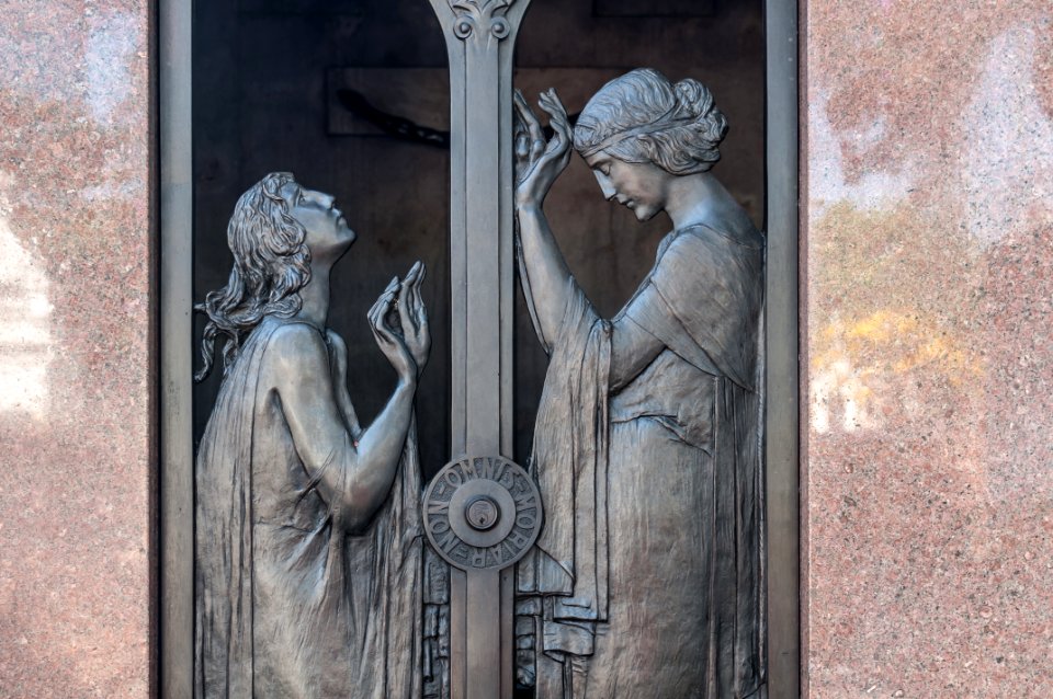 Sarcophagus door in Consolata Cemetery, São Paulo