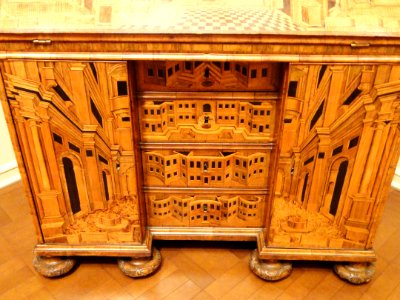 Secretary Bookcase detail, Germany, 1740-1750 - Nelson-Atkins Museum of Art - DSC08915