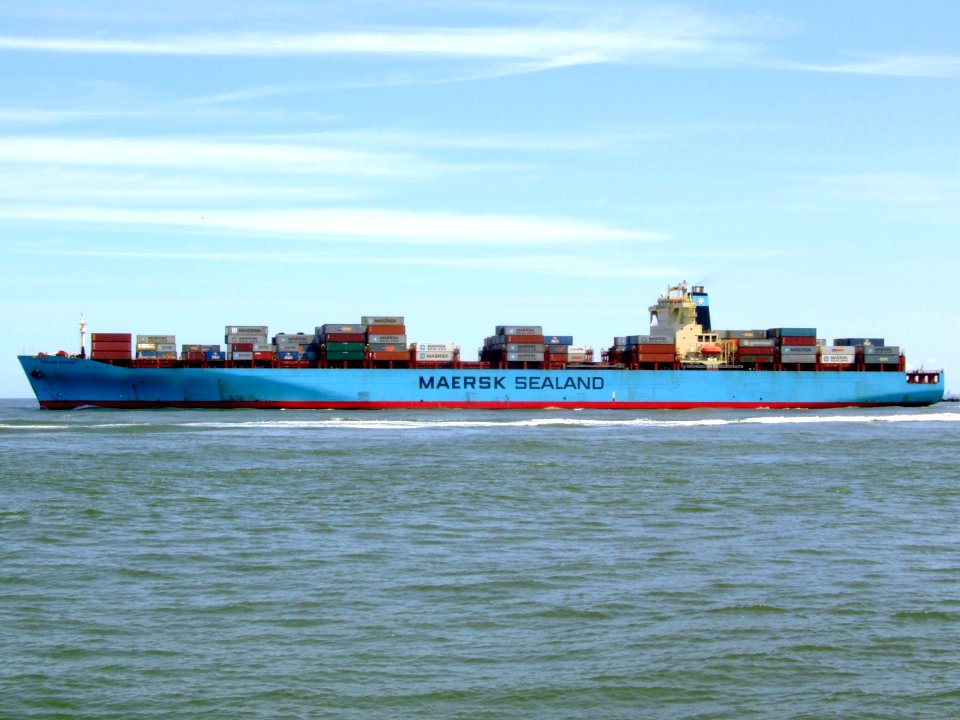 Sealand Michigan p7 approaching Port of Rotterdam, Holland 08-Jul-2007
