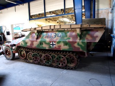Sd.Kfz. 251-7 Mittlererpanzerkraftwagen Ausf D Pionierpanzerwagen in the Musée des Blindés, France, pic-1. 251-7 Mittlererpanzerkraftwagen Ausf D Pionierpanzerwagen in the Musée des Blindés, France, pic-