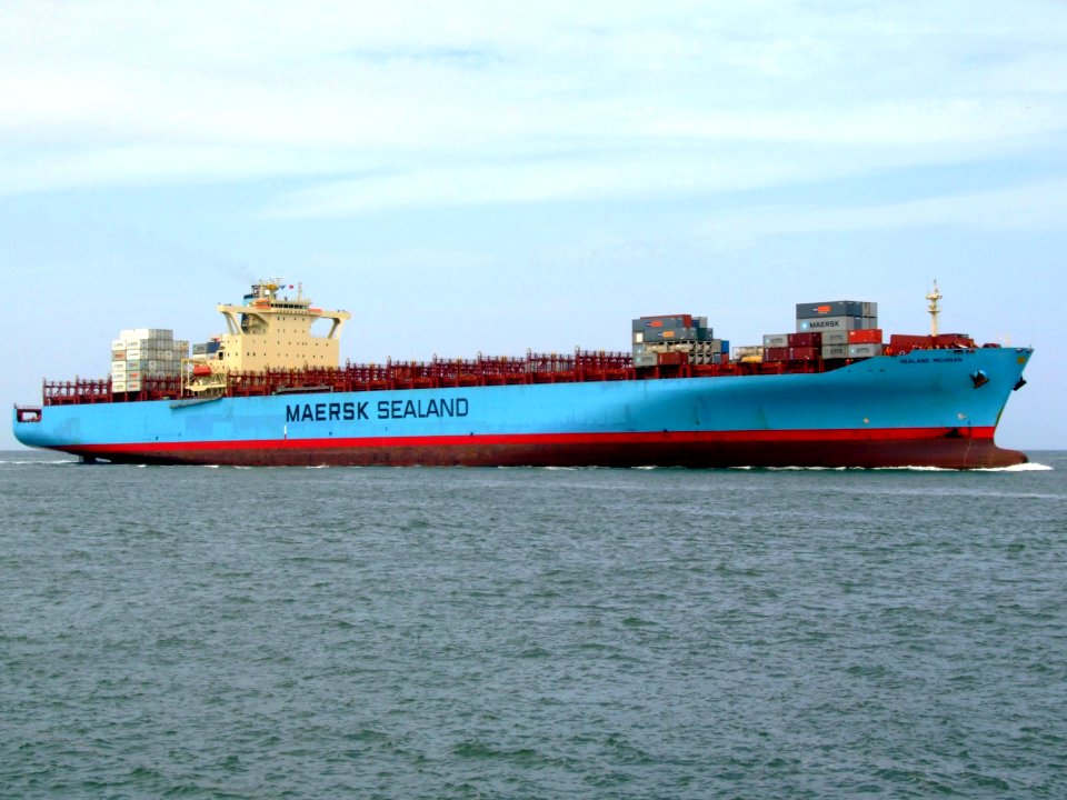 Sealand Michigan p2 approaching Port of Rotterdam, Holland 20-May-2007