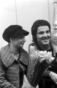 Seda Aznavour (l) en David-Alexandre Winter, Bestanddeelnr 924-4061
