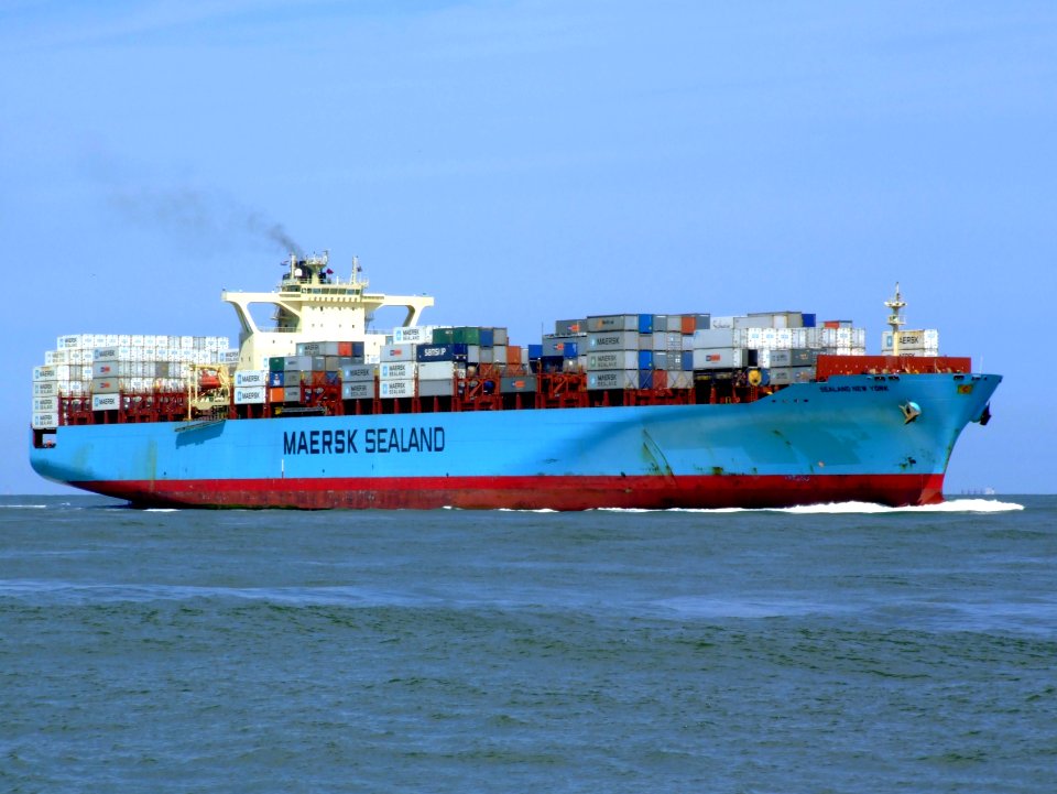 Sealand New York p09 approaching Port of Rotterdam, Holland 08-Jul-2007