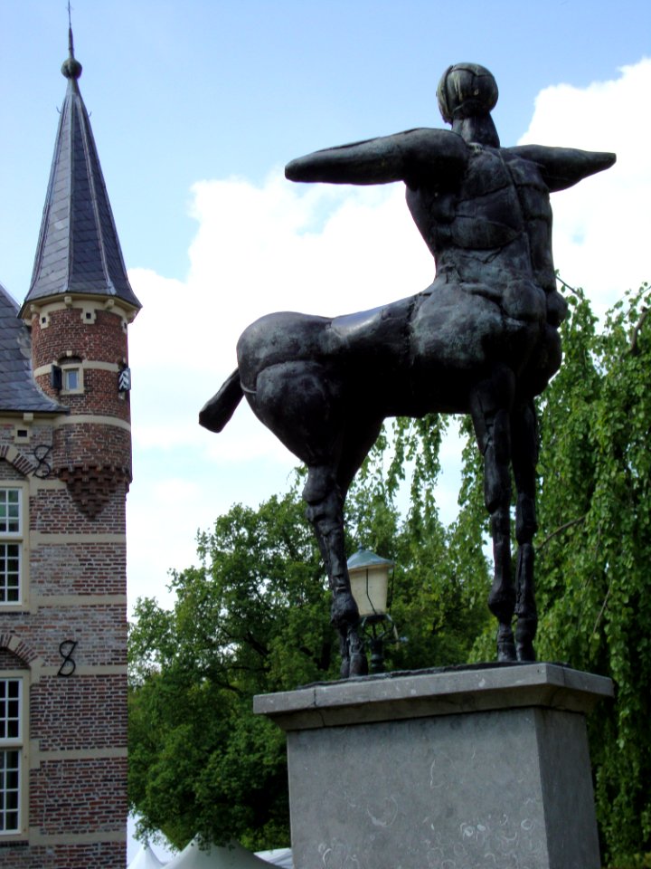 Sculptuur Centaur Cheiron, Wijchen (Gld, NL)