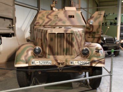 SdKfz 101 KM m 11 with 2cm Flak-Vierling pic1